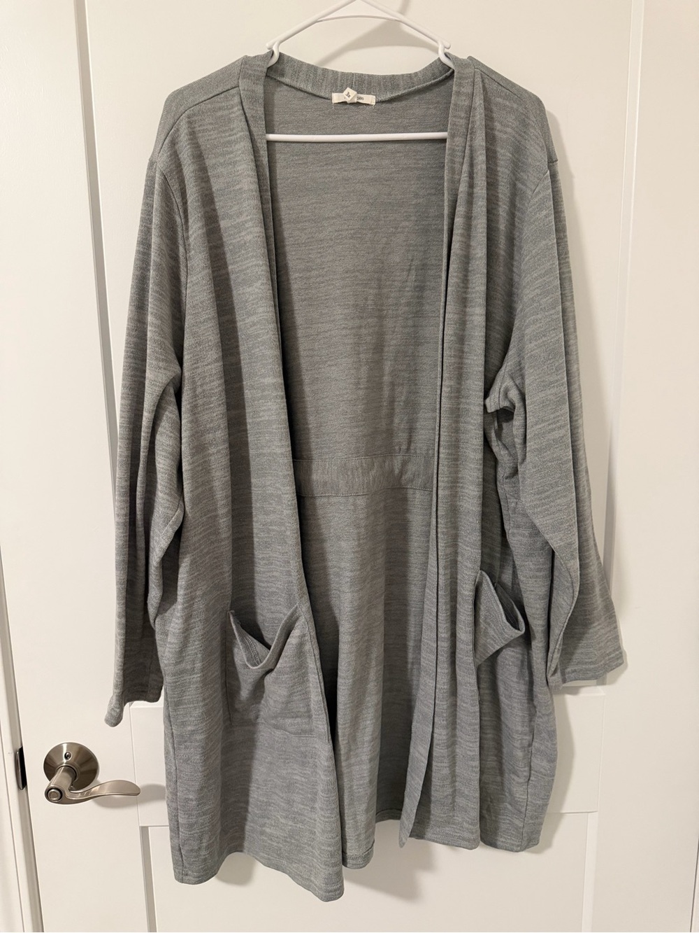 3 Women’s Maurice’s Cardigans 3x - Picture 3 of 4